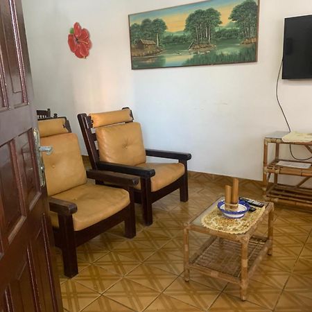 Casa Com Piscina Itanhaem Villa Luaran gambar