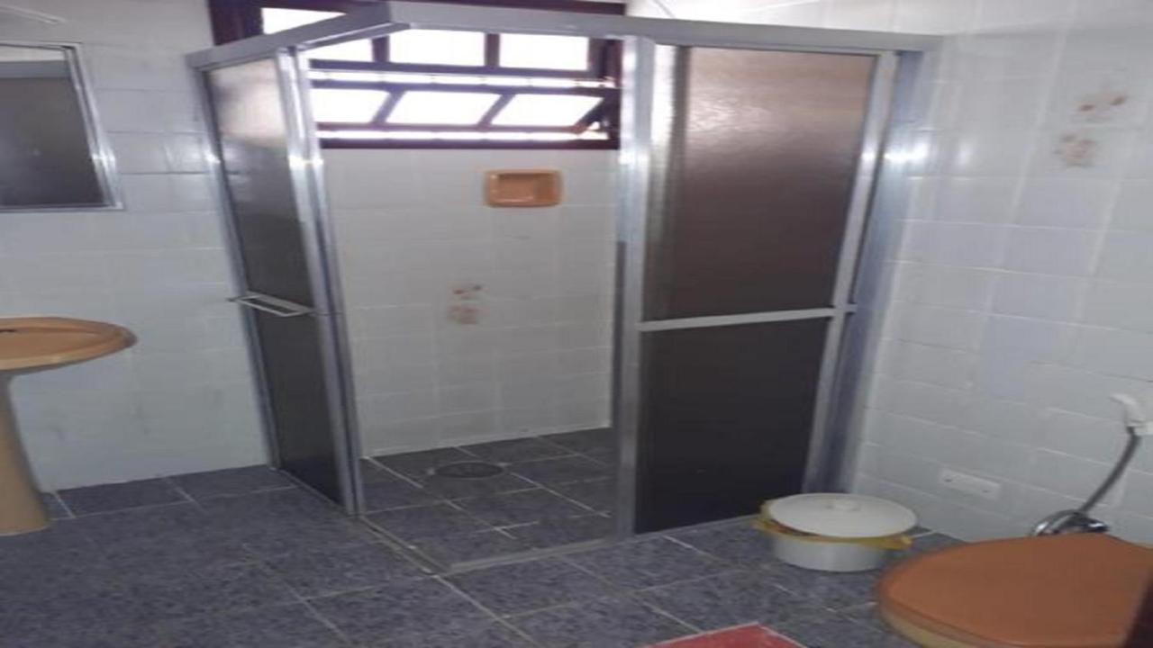 Casa Com Piscina Itanhaem Villa Luaran gambar